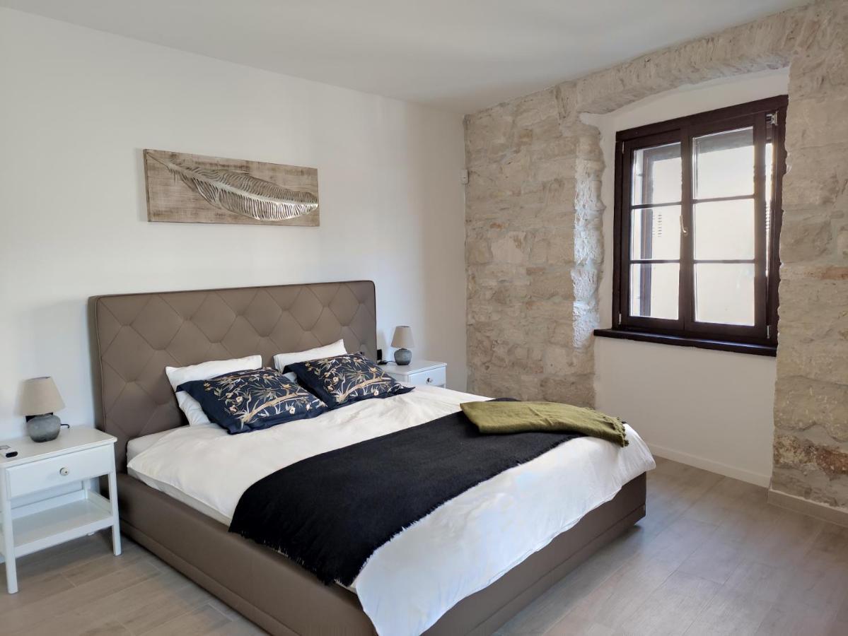 Apartvilla Castropola Exterior photo