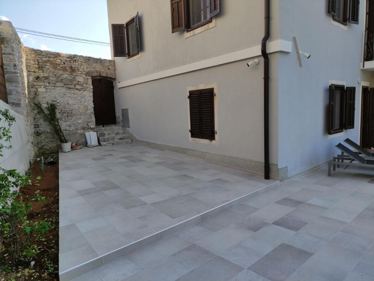 Apartvilla Castropola Exterior photo