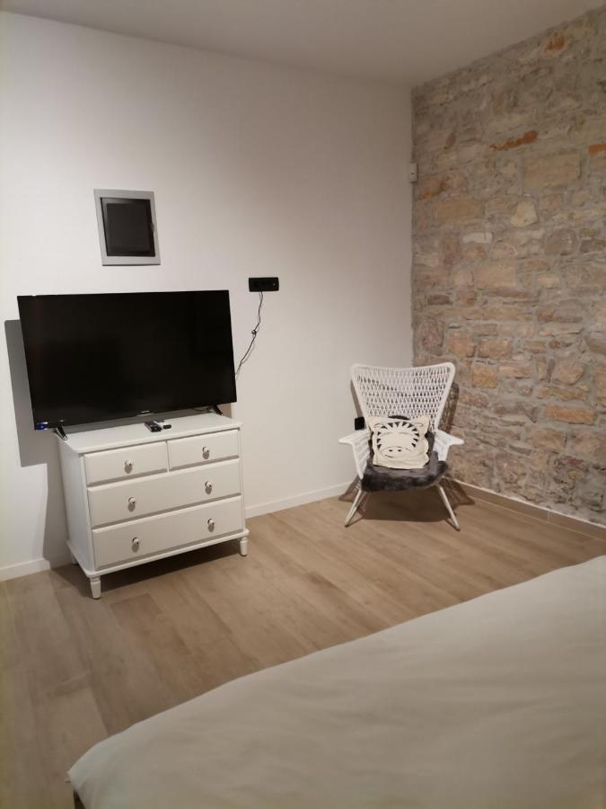 Apartvilla Castropola Exterior photo